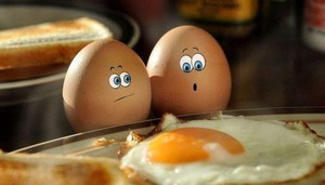 Вареное яйцо можно хранить в холодильнике около двух недель